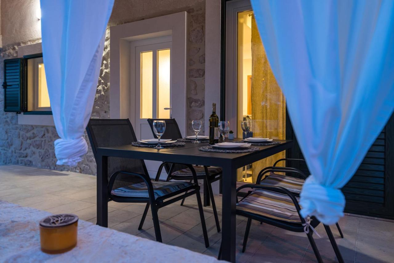 Holiday Home Figurica Novigrad  Esterno foto