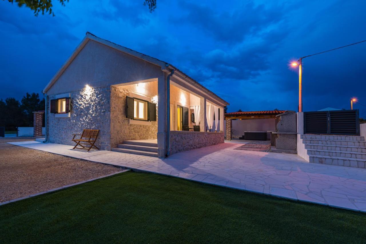 Holiday Home Figurica Novigrad  Esterno foto