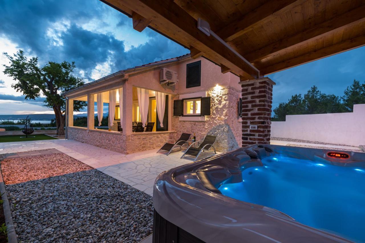 Holiday Home Figurica Novigrad  Esterno foto