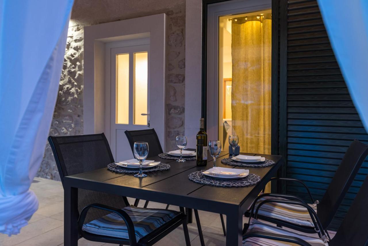 Holiday Home Figurica Novigrad  Esterno foto