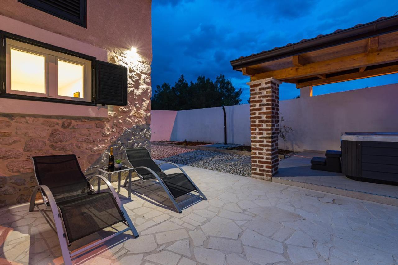 Holiday Home Figurica Novigrad  Esterno foto