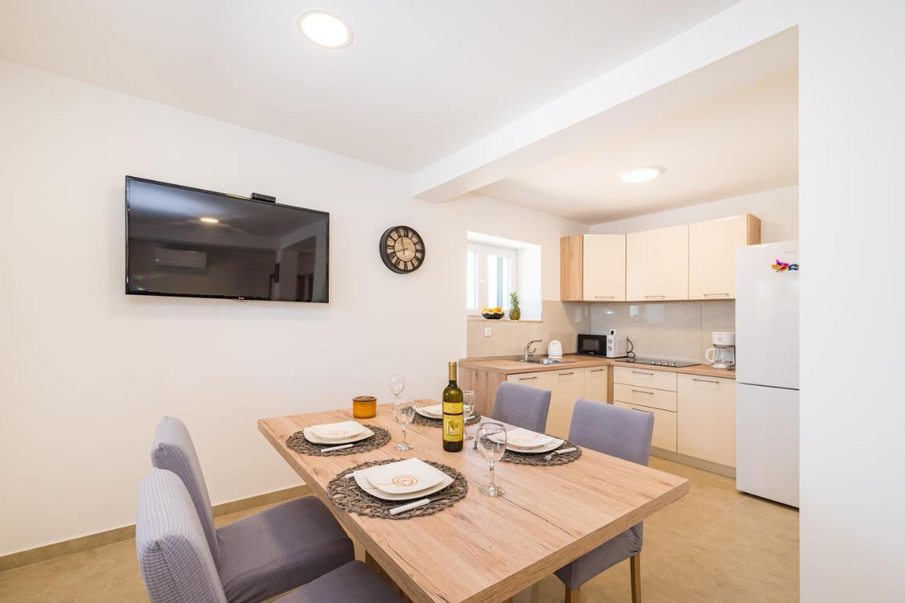 Holiday Home Figurica Novigrad  Esterno foto