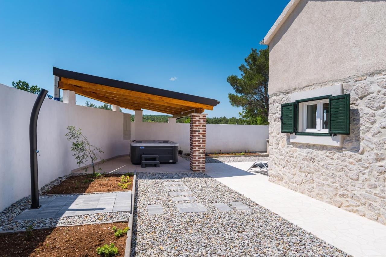 Holiday Home Figurica Novigrad  Esterno foto