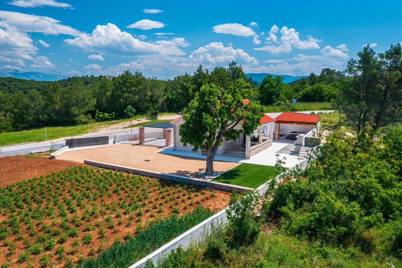 Holiday Home Figurica Novigrad  Esterno foto